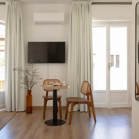 Bob W Ponte Vecchio Apartment Florence Room photo